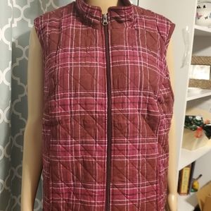 Croft&Barrow size XXĹ, maroon plaid vest.  NWT